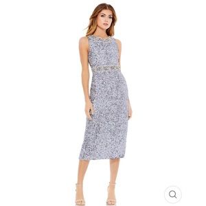 MAC DUGGAL EVENING 10739D in light blue color like new